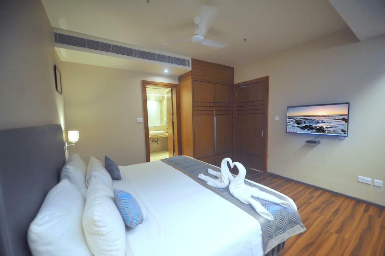 Pipul Padmaja Premium Hotel Bhubaneswar Exterior foto